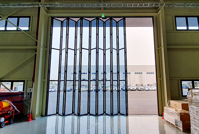 Smart Folding Door(For High-load Use) Image4