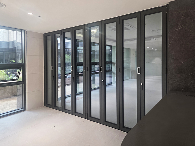 단열 폴딩도어 5번 이미지